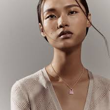 Amulettes Constance pendant