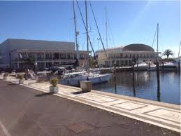Porto romano is dedicated to the ones loving the beauty, to the ones learned stopping, to the ones knowing the true luxury is the moment. 1797 3546 Posto Barca E Auto Porto R Roma Lazio Annunci Industriali
