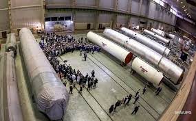 Vor 1 tag · гбр сообщило, что следствие рассматривает несколько версий стрельбы военнослужащего артемия рябчука на территории южмаша. Alyuminij Na Pivdenmash Yuzhmash Zakazal U Rossiyan Alyuminiya Na 110 Mln Rublej Novosti Mobilnaya Versiya Cenzor Net