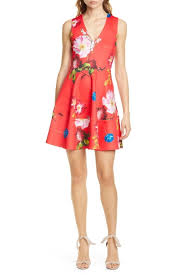 Dresses Nordstrom Rack In 2020 Women Wedding Guest Dresses Floral Skater Dress Fashion Clothes Women