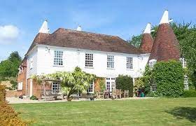 On The Property Market Oast Houses For Sale Castle Estate House Dream Cottage
