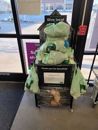 Find all brooklyn ohio verizon wireless retail store locations near you including store hours and contact information. Amber Clark Market Team Leader Pet Supplies Plus Linkedin