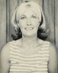 DELORIS' OBITUARY Deloris Darlene Schroeder, age 87, of Plattsmouth,  Nebraska, passed away Thursday, January 27, 2022, at the Louisville Care  Center. She was born June 8, 1934 to Emery and Gladys (Avery)