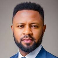 5400+ profils pour “Oke”