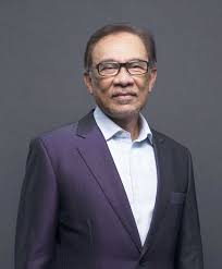 Tahrir square was the focal point of the 2011 egyptian revolution against former president hosni mubarak. Iiit On Twitter Address Of The Iiit Board Chairman Dato Seri Anwar Ibrahim Https T Co C3wksb1h8r Https T Co Yjqw276gu5 Twitter
