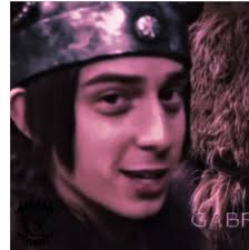 Toby Mcknight Gabriel Howell