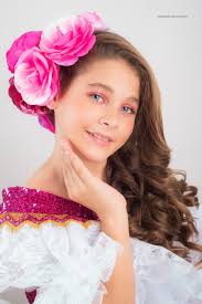 LA REINA MIRANDA FALLA CUENCA.