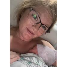 2 days!! Join Rene Bean VIP and mention OLIVIA to see some sneak peaks of  the drop bows in different styles. Mini piggies, piggies, 3 size bows and  head wraps!