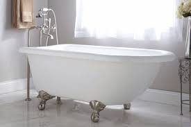 Teras kamar | ruang tamu | kulkas | pengering rambut. Trik Merawat Bathtub Di Kamar Mandi Agar Selalu Tampak Kinclong