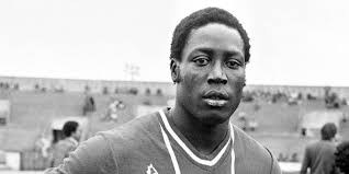 Le temps s'est arrêté depuis le 17 mars 1982 pour jean pierre adams. L Ancien Footballeur Jean Pierre Adams Dans Un Etat Vegetatif Depuis 37 Ans Le Point