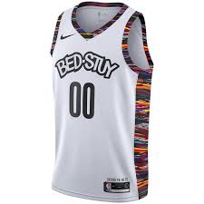 Ce tissu vous enveloppe de la tête aux pieds d'un tissu. Nike City Edition Swingman Jersey Rodion Kurucs Mens