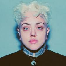 Share with families impacted by the fire who need formula. Not just Bobbie  customers, anyone!!!. 🍼 No one should be worried about how they feed their  baby right now. We are each