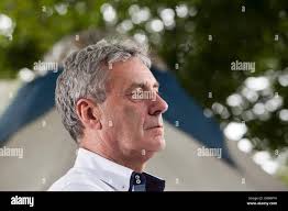 Donald murray hi-res stock photography and images