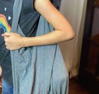 How to Make a No-Sew T-Shirt Bag