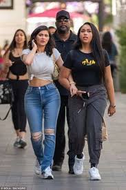 Just The Girls Jenner Strolled Arm In Arm With Her Bff Jordyn Woods Kyliejenner Kylie Jenner Style Kylie Jenner Women