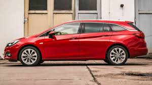 Maybe you would like to learn more about one of these? Opel Astra Kombi Im Test Lohnt Sich Der Sports Tourer Mobile De