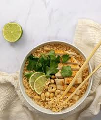 Jow Cuisine On Instagram La Douceur Du Beurre De Cacahuetes Associe Au Piquant De La Sauce Sriracha Le Tout Dans Un Ramen Bouillant Un Pur Delice