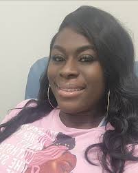 40yr old Daniella from Florida gave birth to a 13pound 15ounce baby boy