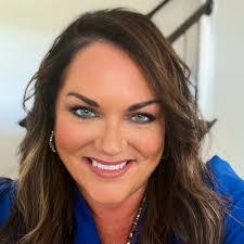 Tina Asher's Instagram, Twitter & Facebook