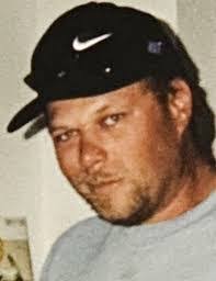 Niki Cook's Instagram, Twitter & Facebook