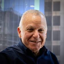 Samantha Donnell's Instagram, Twitter & Facebook