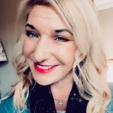 Sharon Jacques's Instagram, Twitter & Facebook