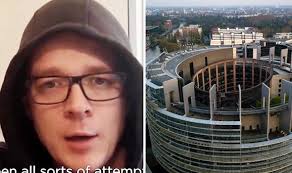 „verachtung der parlamentarischen demokratie ist ein geiler vorwurf aus einer partei. Eu News German Mep Finds Loophole To End 97m A Year Waste Of Taxpayers Money World News Express Co Uk