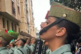 Samara Ruiz, la algecireña que regresa a su Semana Santa desfilando con la  Legión