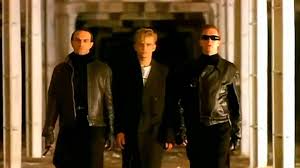 Don T Leave Me This Way By Thelma Houston Pin By Cj Whitmer On Music 80s Music Videos Disco Songs Music History