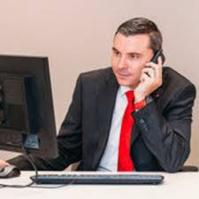 The bank serves as unicredit's hub for the banking network in central and eastern europe, a region where the group is the clear market leader with about 3,900 branches in 19 countries. Christoph Obst Filialleiter Liesing Unicredit Bank Austria Ag Xing