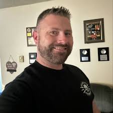 What are the chances of getting a Treasure Hunt or Super Treasure Hunt in a  case of 72?