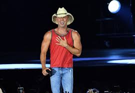 Listen to music from kenny chesney like american kids, get along & more. 10 Things You Didn T Know About Kenny Chesney No 1