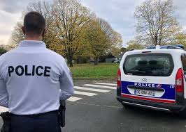 أصيب عشية اليوم الأحد 3 أشخاص بجروح بينهم طفلين يبلغان من العمر حوالي سنتين، وهذا جراء انحراف كشفت وزارة الدفاع الصحراوية، اليوم الأحد، في بيان لها، عن الهجمات التي قامت. ÙØ±Ù†Ø³Ø§ Ø¥ØµØ§Ø¨Ø© Ø·Ø§Ù„Ø¨ Ø£Ù…Ø§Ù… Ù…Ø¯Ø±Ø³ØªÙ‡ ÙÙŠ Ø­Ø§Ø¯Ø« Ø·Ø¹Ù† Ø§Ù„Ù†Ù‡Ø§Ø± Ø£ÙˆÙ†Ù„Ø§ÙŠÙ†