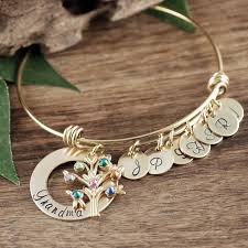 Birthstone Bracelet For Grandma Family Tree Bracelet For Grandma Grandmother Birthstone Etsy Family Tree Bracelet Metal Stamped Jewelry Grandma Bracelet