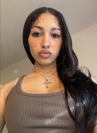 Hey yawl!!! I'm Gandi. I'm a wife, mom of 1, full-time employee, and a  part-time travel business owner. I joined this group because I was banned a  long time ago from the