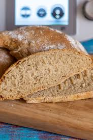 Baguette Brotchen Aus Dem Thermomix Rustikal Rezept In 2021 Brot Backen Rezept Einfach Brotchen Baguette Brotchen