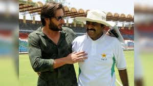 Javed Miandad offered job of mentoring Shahid Afridi-led Peshawar Zalmi in  PSL 2016