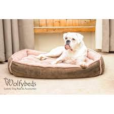 Luxury dog beds designer dog beds chelsea dogs uk. Cookie Dough Brown Fleece Luxury Cradle Dog Bed Large Wolfybeds