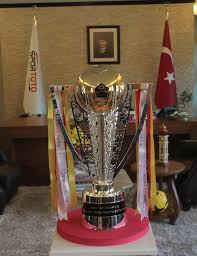 Lig futbol maçları skorları, hangi takım kimle oynadı ve maç nasıl bitti. Galatasaray In Sampiyonluk Kupasi Gorucuye Cikti
