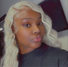 Do anybody knows how to do this hairstyle ( let me see your work before you  say me )‼️‼️