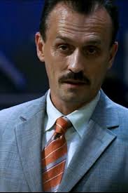 T-bag in season 4 👔