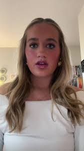 Kami West's Instagram, Twitter & Facebook