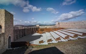 Gallery Of Eerj Adaptation Of Patio De Armas In El Real De La Jara Castle Villegas Bueno Arquitectura 1 Cultural Landscape Landscape Landscape Architecture