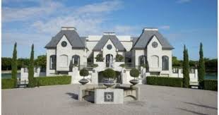 Charles Sieger S Redlands Island Castle Relisted For 10 9m Homestead House Mansions Modern Castle