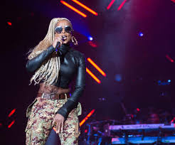 Blige told zuri hall what her favorite part of the night was—and it had nothing to do with her two nominations! Oscar Nominee Mary J Blige Talks Mudbound And Music Before Her Baton Rouge Concert Entertainment Life Theadvocate Com