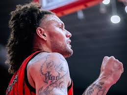 Michael Carrera se alzó con Doble-Doble en México