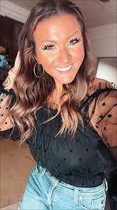 Alexa Rae's Instagram, Twitter & Facebook