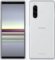 The sony xperia 5 is similar to the xperia 1 in many ways, so much so that it barely feels like a different phone. Sony Xperia 5 Uite Opiniile Noastre Despre Acest Nou Device High End Gadgetlab Ro