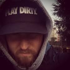 Benjamin Mischke's Instagram, Twitter & Facebook