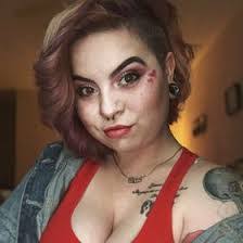 Kerri Cummiskey's Instagram, Twitter & Facebook